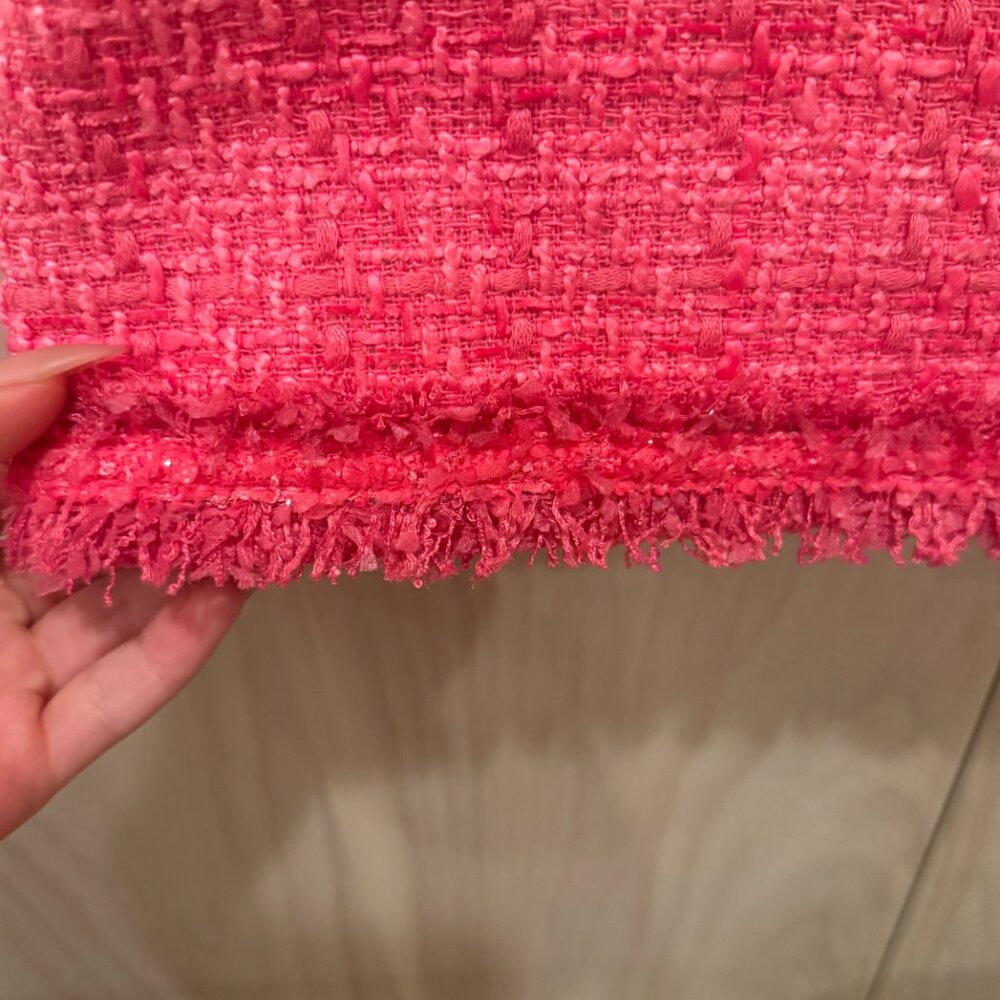 Alice + Olivia pink tweed mini skirt with frayed hem. Size:0 - Picture 3 of 7